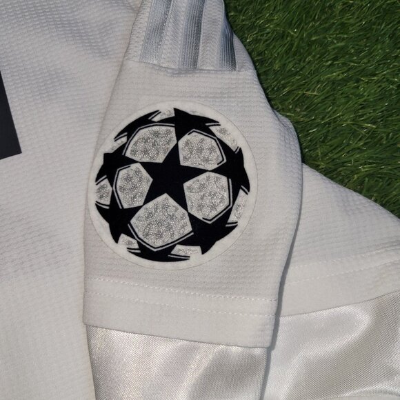 Cristiano Ronaldo Real Madrid 2015 2016 Long Sleeve UEFA FINAL Soccer Jersey M - Picture 6 of 10